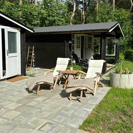 Log Between North Sea And Stadil Fjord Tatil Evi *